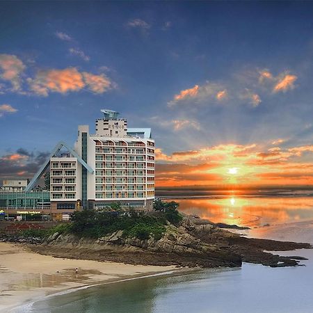 Mohang Haenaru Family Hotel Пуан Экстерьер фото