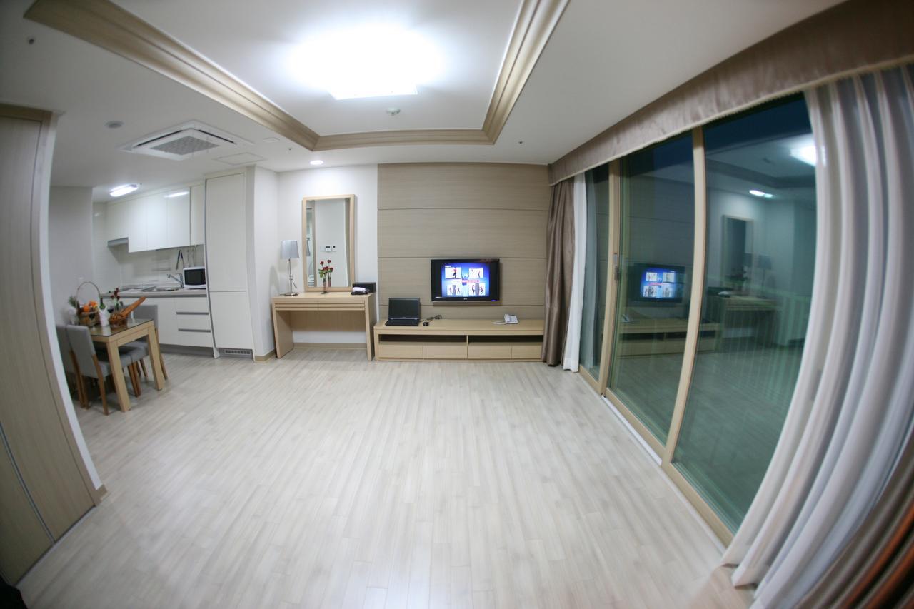 Mohang Haenaru Family Hotel Пуан Экстерьер фото